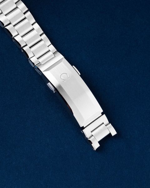 Omega Planet Ocean 215.30.46.21.03.001